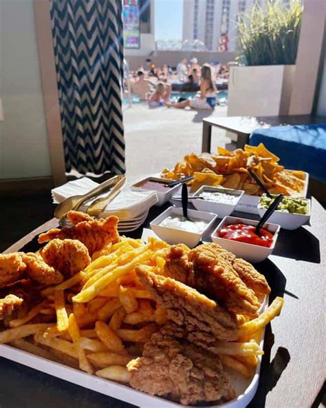 Circa Stadium Swim Las Vegas: Menu, Prices & Tips.